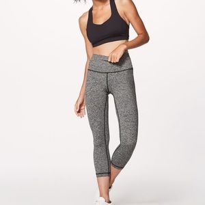 Lululemon cropped leggings